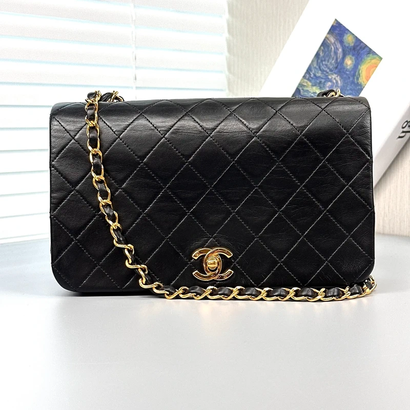 Bolsa de ombro vintage atemporal Chanel