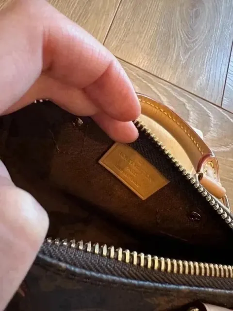Adorna o nano speedy Louis Vuitton