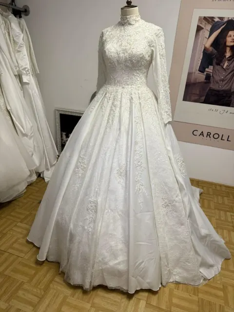 novo vestido de noiva – modelo sofisticado