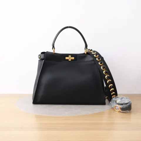 Bolsa grande Fendi Peekaboo