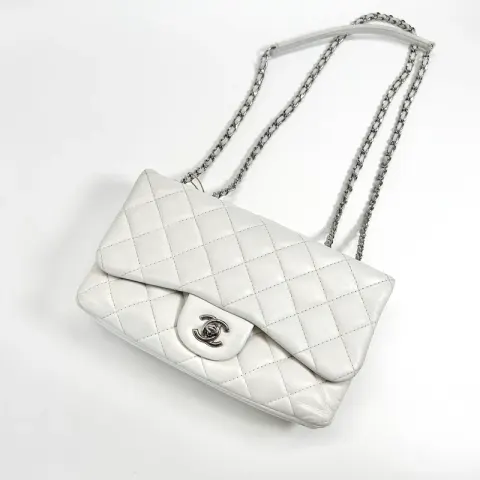 Bolsa de ombro sazonal clássica atemporal Chanel