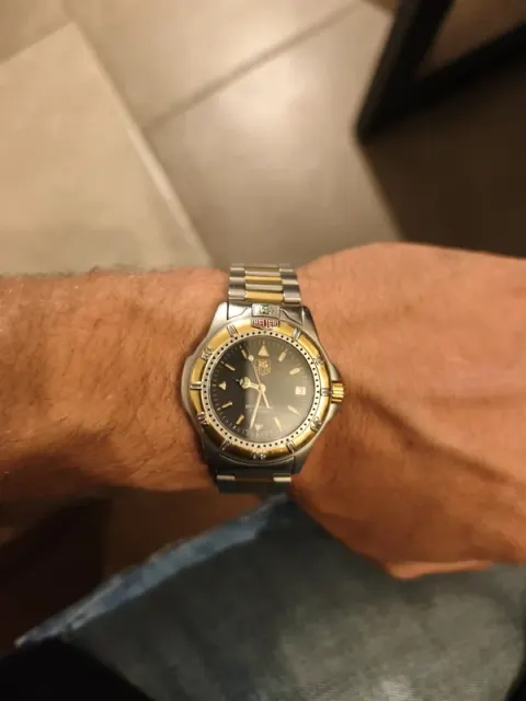 TAG Heuer 4000 Series Professional 200m — Réf. WF1122-K0