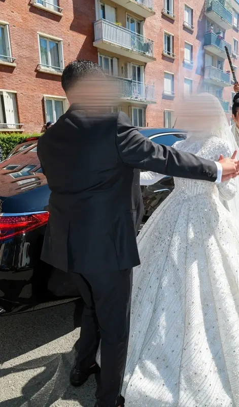 Vestido de noiva modesto