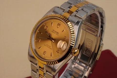 Príncipe Tudor Data 74033