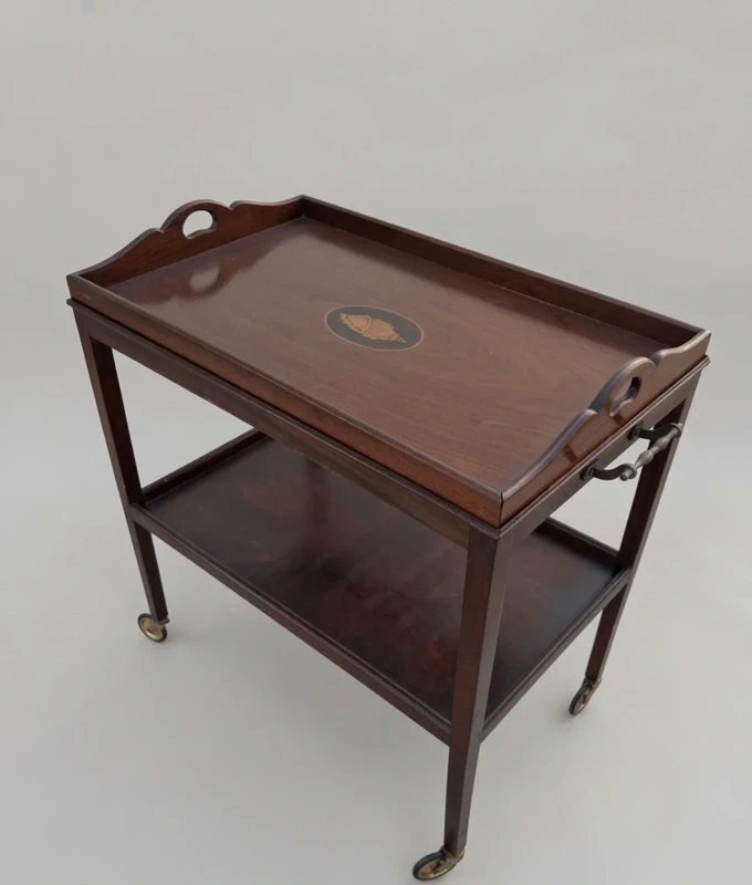 Carrinho de Bebidas / Chá Vintage em Madeira com Marquetaria