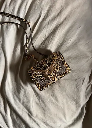 Bolsa de ombro Louis Vuitton Perforé Musette de edição limitada