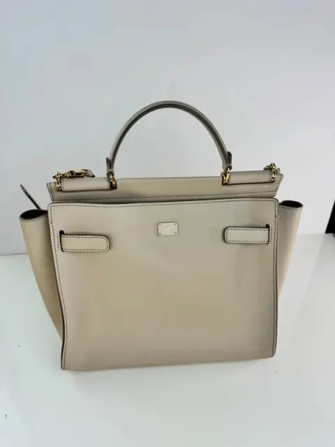 Bolsa Dolce & Gabbana Sicily em couro bege liso com alça de ombro e poeira