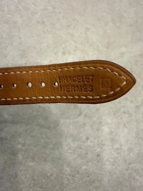 Montre Hermès Heure H - Plaqué Or & Cuir (Modèle HH1.201) - Com Écrin d'origine