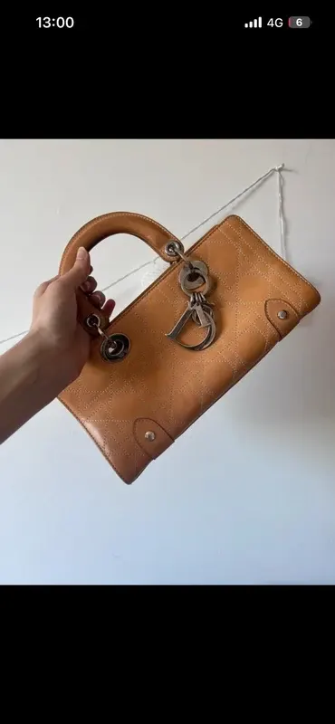 Bolsa Dior Lady D Joy Camelo