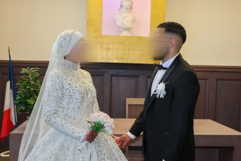 Vestido de noiva modesto