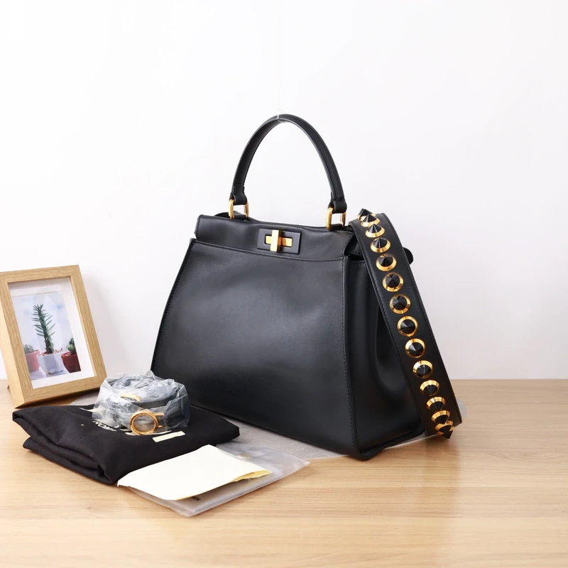 Bolsa grande Fendi Peekaboo
