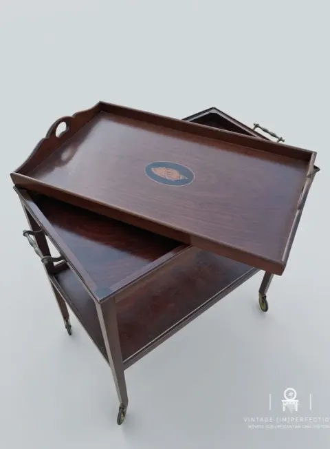 Carrinho de Bebidas / Chá Vintage em Madeira com Marquetaria
