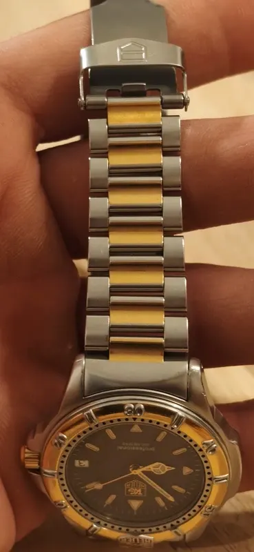 TAG Heuer 4000 Series Professional 200m — Réf. WF1122-K0