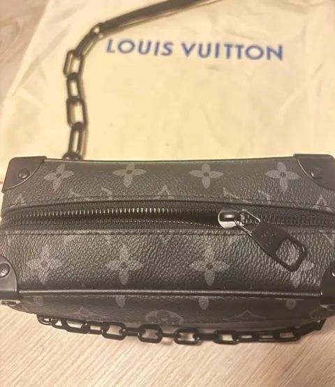 Baú macio Louis Vuitton