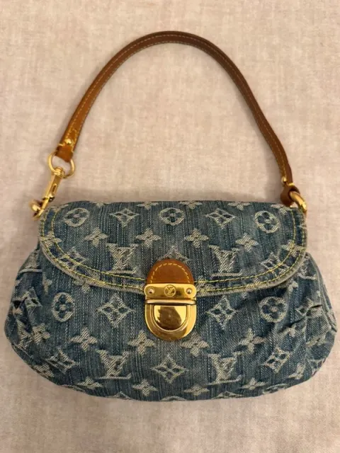 Bolsa Louis Vuitton jeans plissada