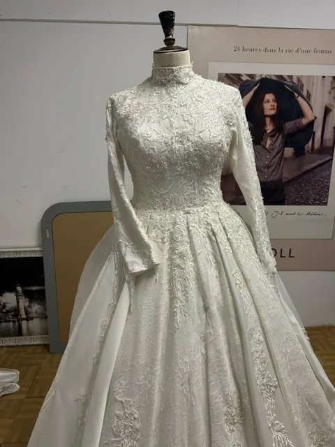 novo vestido de noiva – modelo sofisticado